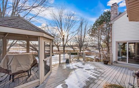 7023 Dada Dr, Gurnee, IL 60031 photo 3