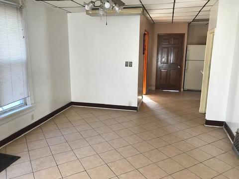 705 Spring St, Aurora, IL 60505 photo 5
