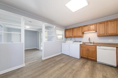 2408 Bluebird Ln, Rolling Meadows, IL 60008 photo 12