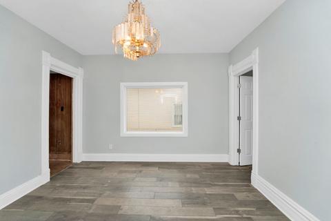 27 E 99th Pl, Chicago, IL 60628 photo 5