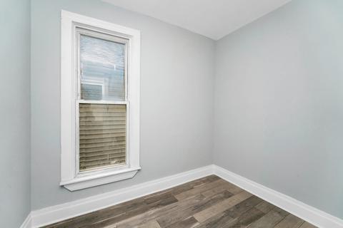 27 E 99th Pl, Chicago, IL 60628 photo 7