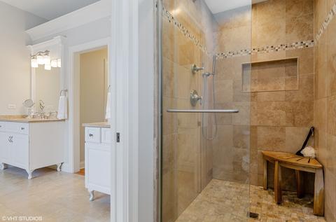 904 James Ct, Wheaton, IL 60189 photo 25