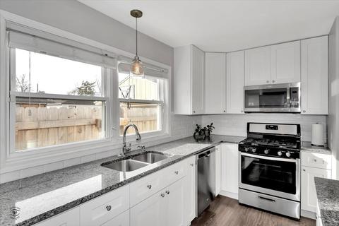 2908 Prairie Ave, Brookfield, IL 60513 photo 12