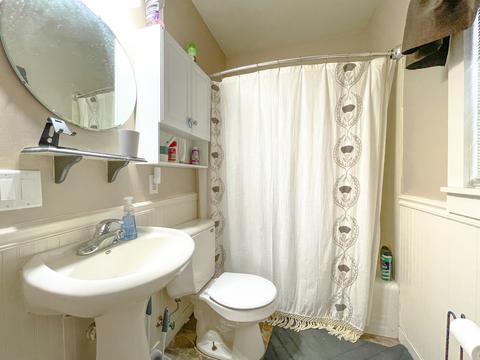 2128 10th St, Peru, IL 61354 photo 7