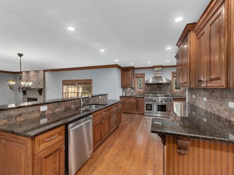 227 S Williston St, Wheaton, IL 60187 photo 8