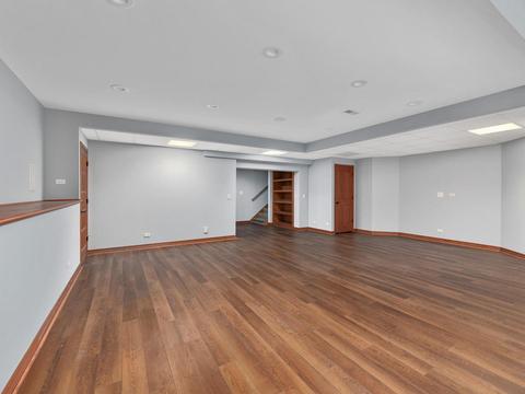 227 S Williston St, Wheaton, IL 60187 photo 27