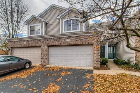 1736 Pershing Ave, Wheaton, IL 60189 photo 2