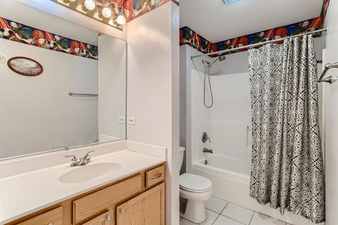 1736 Pershing Ave, Wheaton, IL 60189 photo 15