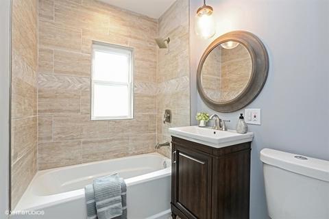 9052 S Pleasant Ave, Chicago, IL 60643 photo 19