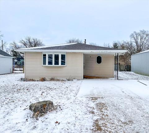 8 Willow St, Dewey, IL 61840 photo 2