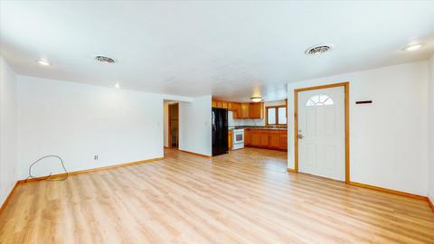 8 Willow St, Dewey, IL 61840 photo 5