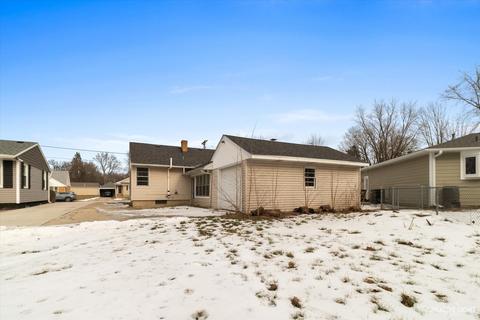 75 E Jackson St, Oswego, IL 60543 photo 3