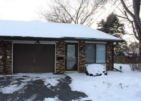505 Jenkran St #2, Morrison, IL 61270 photo 1