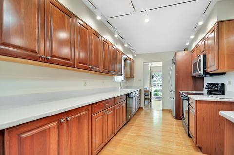 2444 Central Rd, Glenview, IL 60025 photo 4