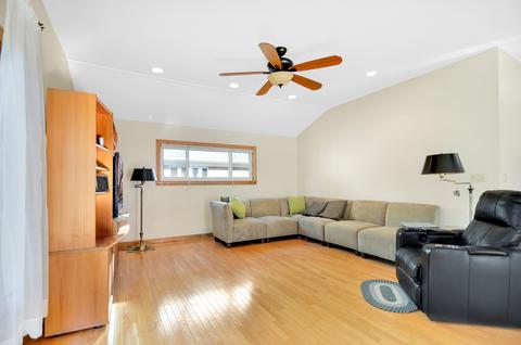 2444 Central Rd, Glenview, IL 60025 photo 7
