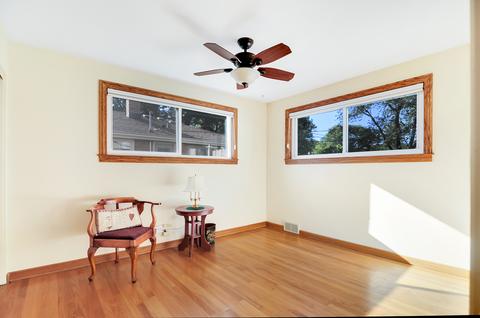 2444 Central Rd, Glenview, IL 60025 photo 11