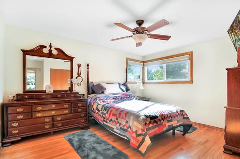 2444 Central Rd, Glenview, IL 60025 photo 9