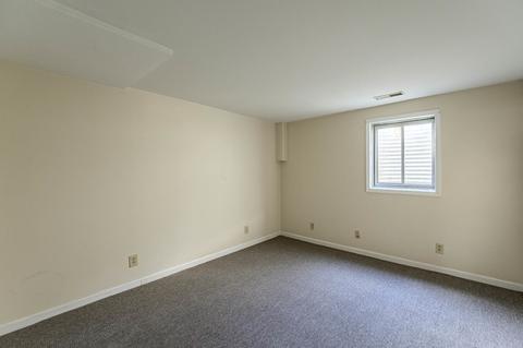 2208 Manor Ln, Mchenry, IL 60051 photo 8