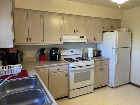 302 S John St, Thomasboro, IL 61878 photo 13