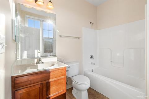155 River Walk Ct, Elgin, IL 60120 photo 27