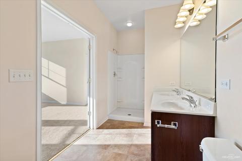 155 River Walk Ct, Elgin, IL 60120 photo 24