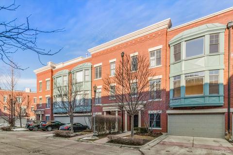 155 River Walk Ct, Elgin, IL 60120 photo 2