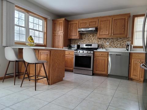 14330 Springfield Ave, Midlothian, IL 60445 photo 6