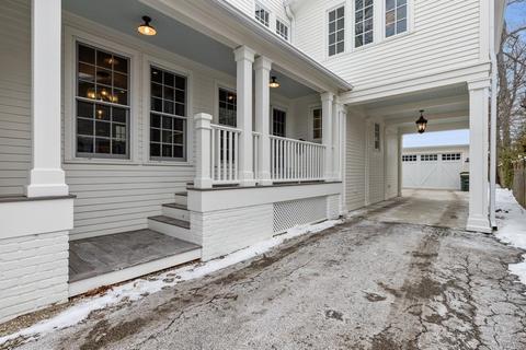 317 E Scranton Ave, Lake Bluff, IL 60044 photo 2