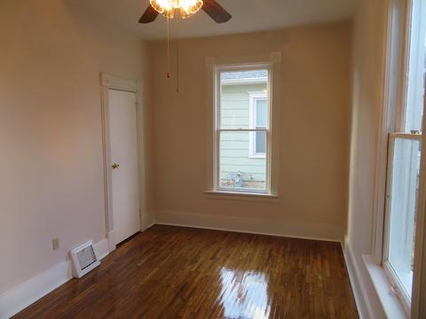 618 E Illinois Ave, Morris, IL 60450 photo 8