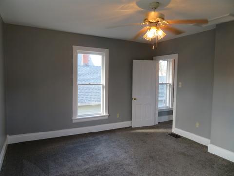 618 E Illinois Ave, Morris, IL 60450 photo 18