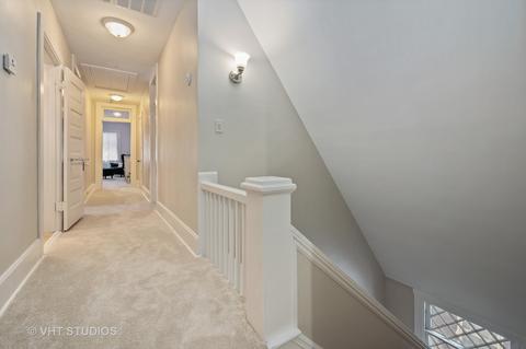 1031 Maple Ave, Evanston, IL 60202 photo 42