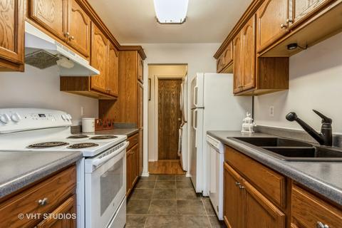 4614 W Northfox Ln #E1, Mchenry, IL 60050 photo 2