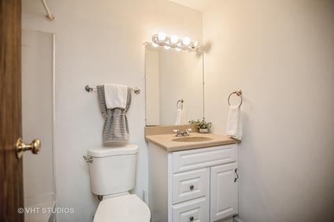 4614 W Northfox Ln #E1, Mchenry, IL 60050 photo 9