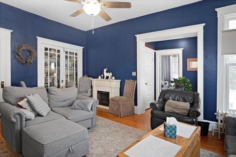 1105 E Jefferson St, Bloomington, IL 61701 photo 10