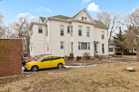 1105 E Jefferson St, Bloomington, IL 61701 photo 5