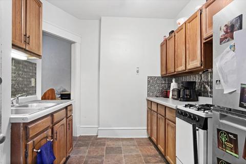 1105 E Jefferson St, Bloomington, IL 61701 photo 18