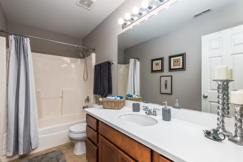 2013 Lucca Dr, Elgin, IL 60123 photo 21