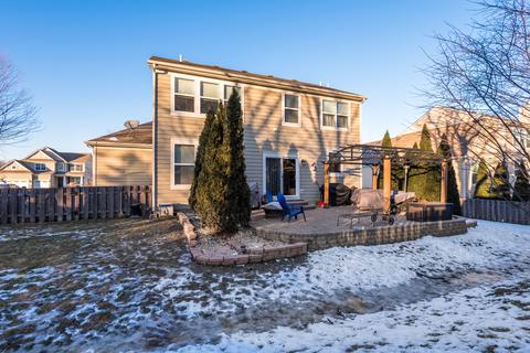 2013 Lucca Dr, Elgin, IL 60123 photo 3