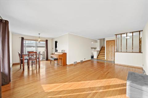 7818 W 80th Pl, Bridgeview, IL 60455 photo 17