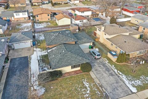 7818 W 80th Pl, Bridgeview, IL 60455 photo 7