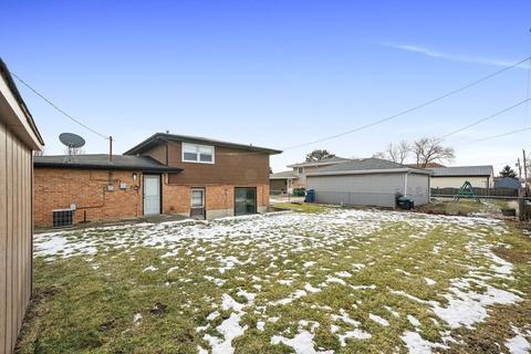 7818 W 80th Pl, Bridgeview, IL 60455 photo 36