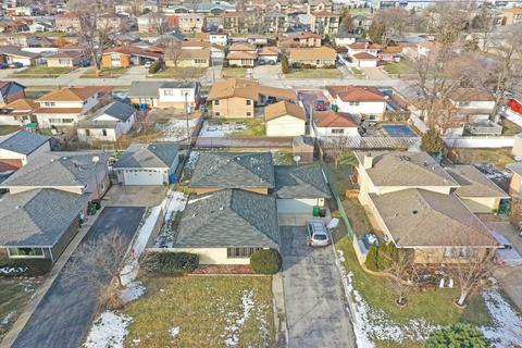 7818 W 80th Pl, Bridgeview, IL 60455 photo 8