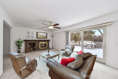 2064 Gladstone Dr, Wheaton, IL 60189 photo 8