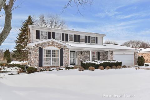 2064 Gladstone Dr, Wheaton, IL 60189 photo 1