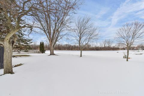 2064 Gladstone Dr, Wheaton, IL 60189 photo 22