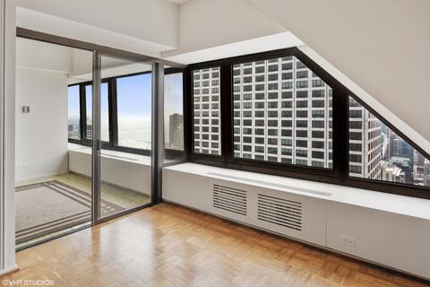 175 E Delaware Pl #5016, Chicago, IL 60611 photo 3