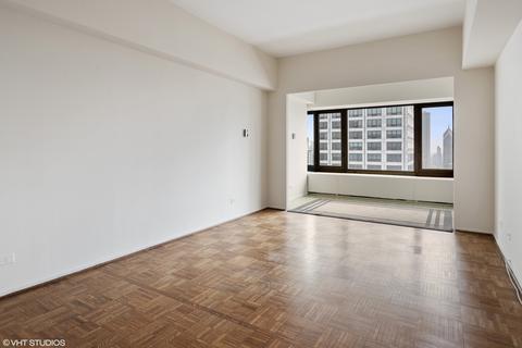 175 E Delaware Pl #5016, Chicago, IL 60611 photo 12