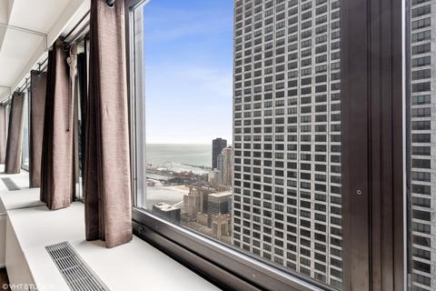 175 E Delaware Pl #5016, Chicago, IL 60611 photo 11