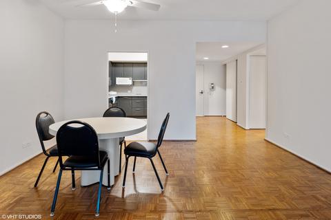 175 E Delaware Pl #5016, Chicago, IL 60611 photo 7