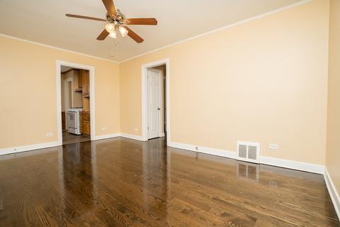 3120 Sangamon St, Steger, IL 60475 photo 4